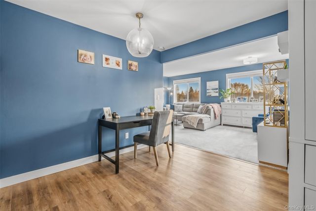 280 Atlantic Ave 310, East Rockaway, NY 11518