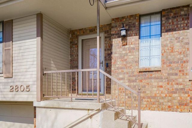 2805 SW Jackson Street, Blue Springs, MO 64015