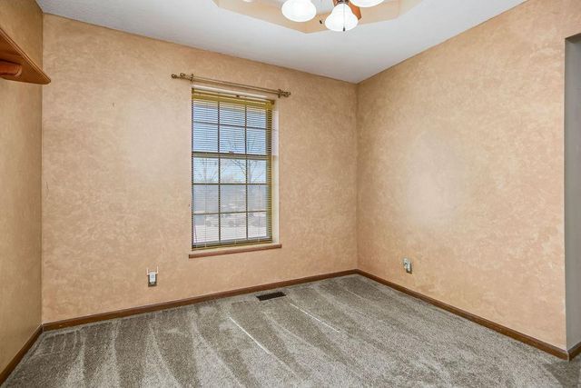 2805 SW Jackson Street, Blue Springs, MO 64015