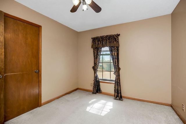 2805 SW Jackson Street, Blue Springs, MO 64015