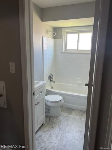 13 Mile Road, St. Clair Shores, MI 48082
