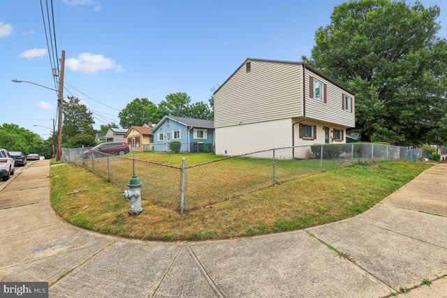 605 HEDGELEAF AVE, Capitol Heights, MD 20743