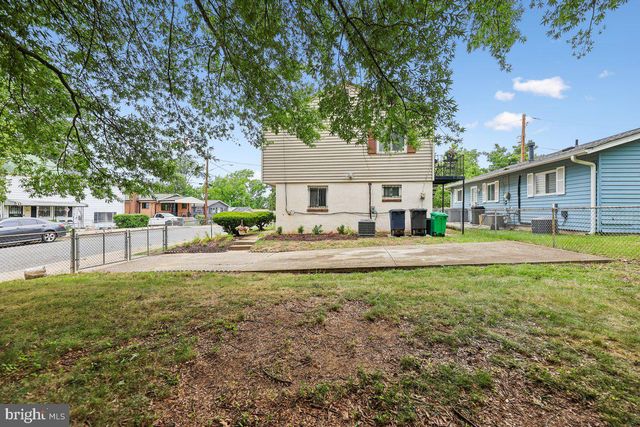 605 HEDGELEAF AVE, Capitol Heights, MD 20743