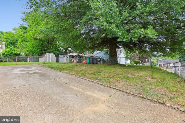 605 HEDGELEAF AVE, Capitol Heights, MD 20743
