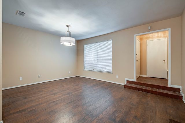 7418 Wellcrest Drive, Dallas, TX 75230