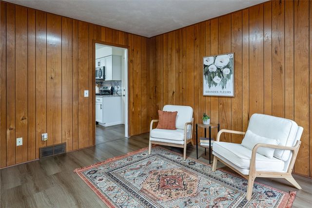 80 Country Corner Lane, Perinton, NY 14450