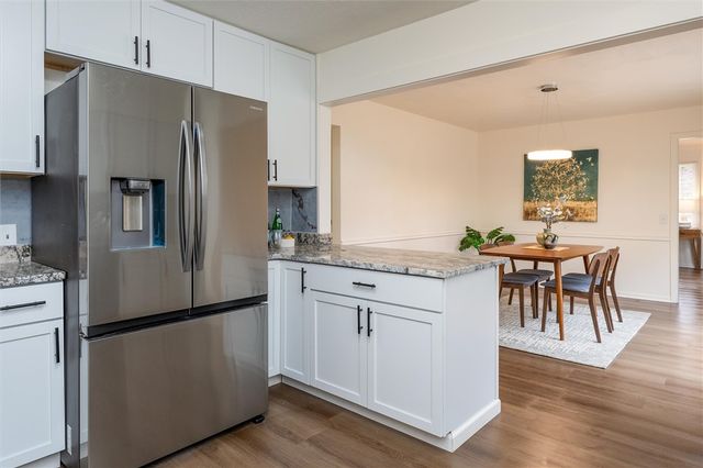 80 Country Corner Lane, Perinton, NY 14450