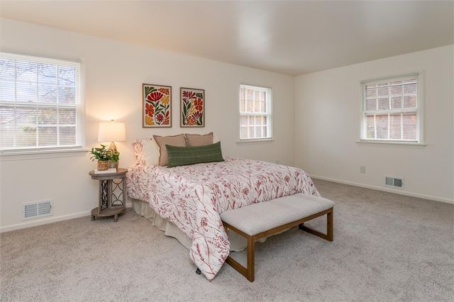 80 Country Corner Lane, Perinton, NY 14450