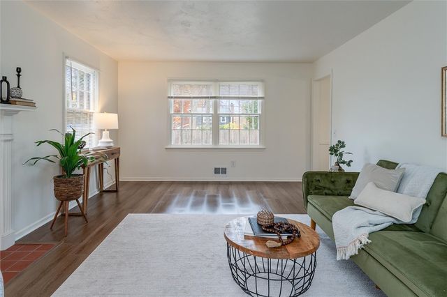 80 Country Corner Lane, Perinton, NY 14450