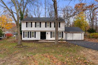 80 Country Corner Lane, Perinton, NY 14450