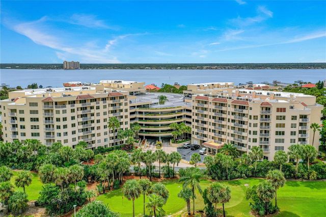 3 OCEANS WEST BOULEVARD 1D6, Daytona Beach, FL 32118