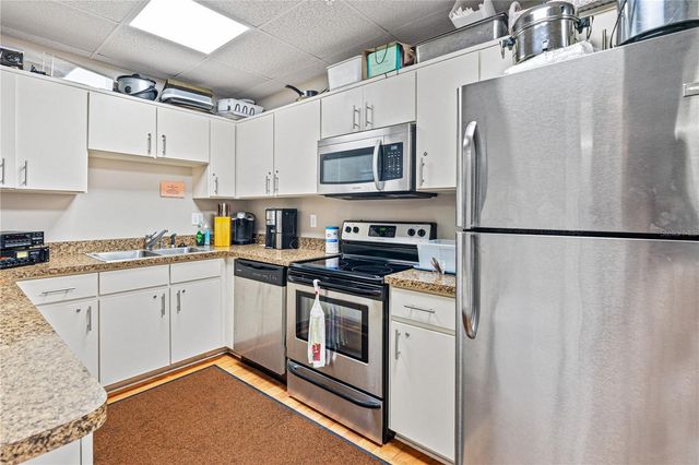 3 OCEANS WEST BOULEVARD 1D6, Daytona Beach, FL 32118