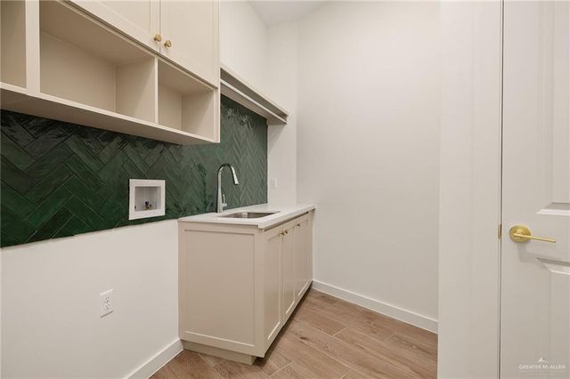 3110 N Adler Street, Edinburg, TX 78541
