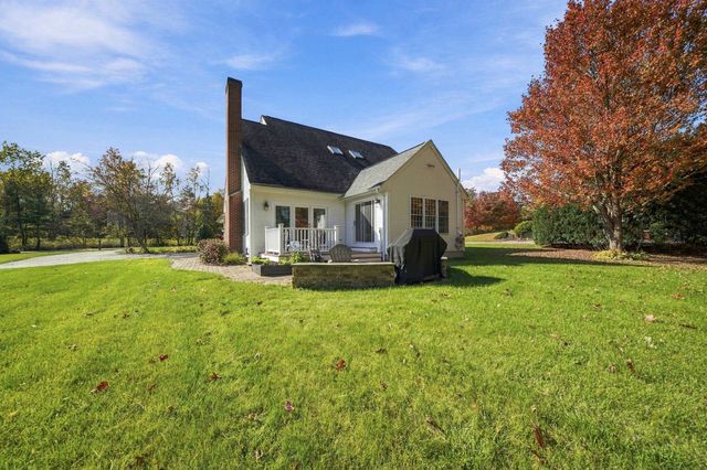 10 Ridgewood Road, Plaistow, NH 03865