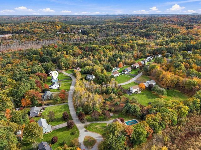 10 Ridgewood Road, Plaistow, NH 03865