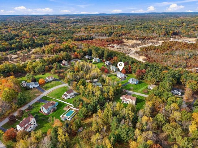 10 Ridgewood Road, Plaistow, NH 03865