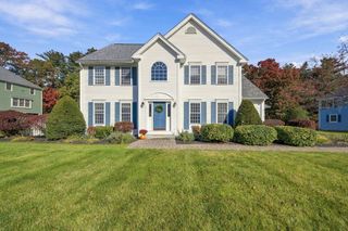 10 Ridgewood Road, Plaistow, NH 03865