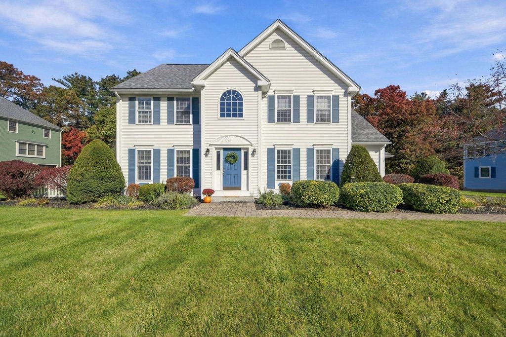 10 Ridgewood Road, Plaistow, NH 03865