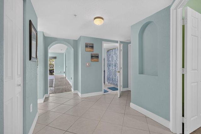 4721 Lucerne Lakes Boulevard E 711, Lake Worth, FL 33467