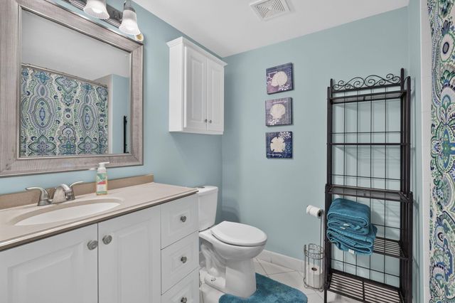 4721 Lucerne Lakes Boulevard E 711, Lake Worth, FL 33467