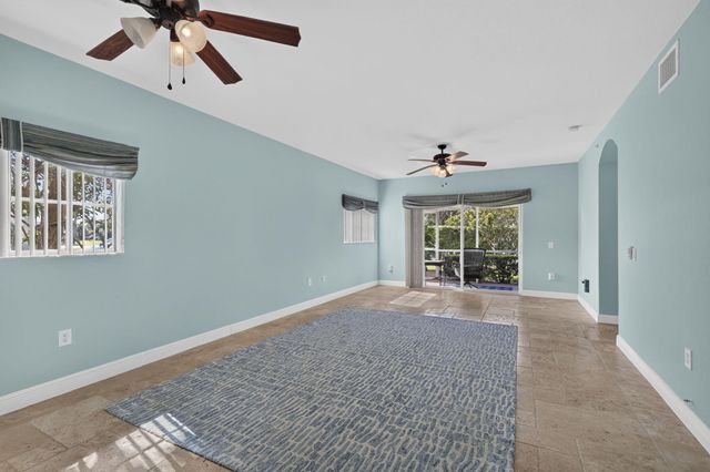 4721 Lucerne Lakes Boulevard E 711, Lake Worth, FL 33467