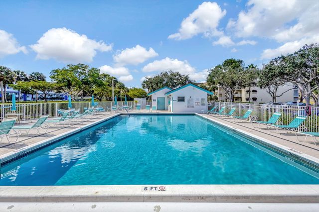 4721 Lucerne Lakes Boulevard E 711, Lake Worth, FL 33467