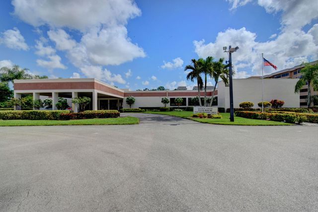4721 Lucerne Lakes Boulevard E 711, Lake Worth, FL 33467