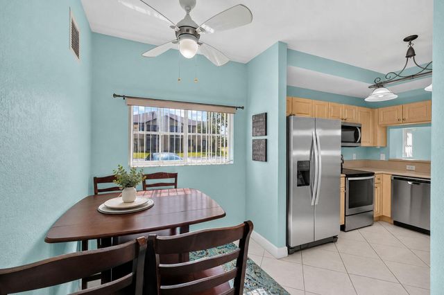 4721 Lucerne Lakes Boulevard E 711, Lake Worth, FL 33467