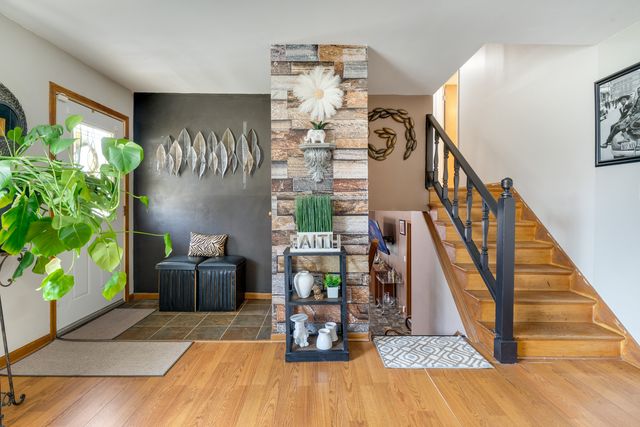 17541 Maple Avenue, Lansing, IL 60438