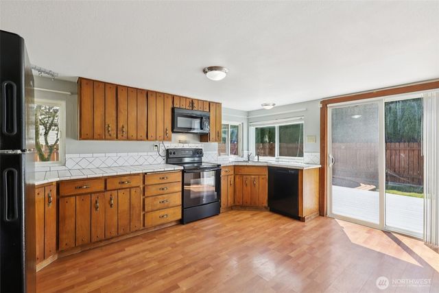 1425 N 1st Avenue, Kelso, WA 98626