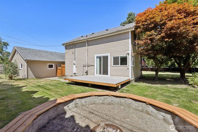 1425 N 1st Avenue, Kelso, WA 98626