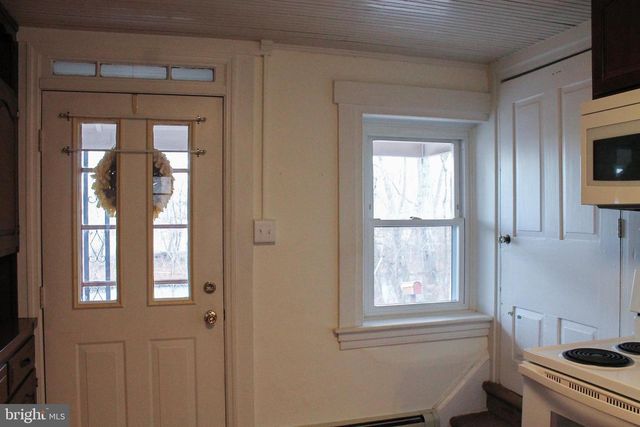 54 N SCHUYLKILL, Leesport, PA 19533