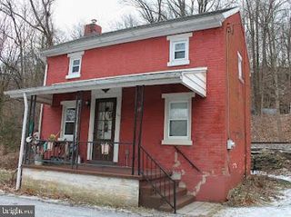 54 N SCHUYLKILL, Leesport, PA 19533