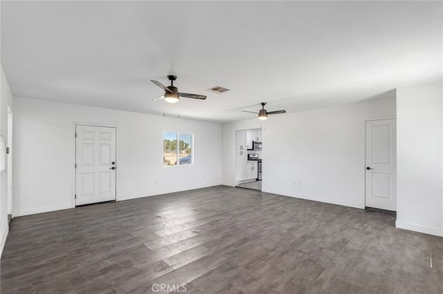 25811 Del Sol, Apple Valley, CA 92308