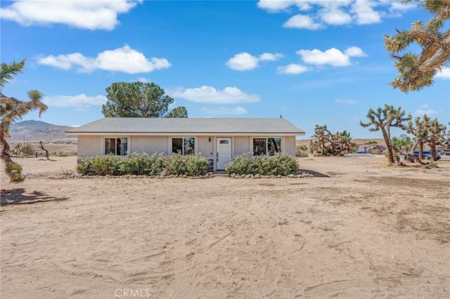 25811 Del Sol, Apple Valley, CA 92308