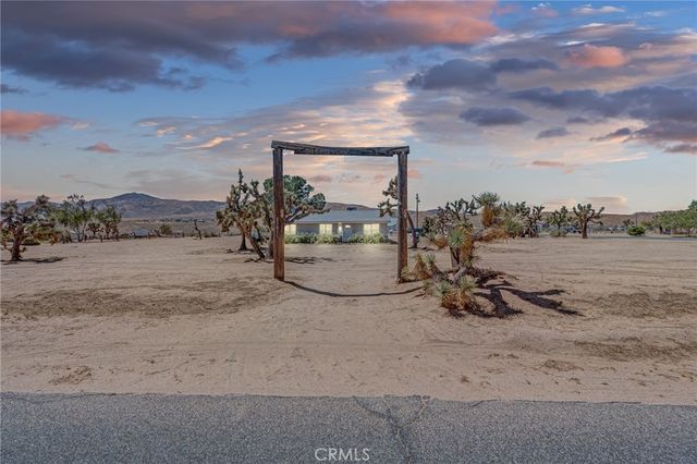 25811 Del Sol, Apple Valley, CA 92308