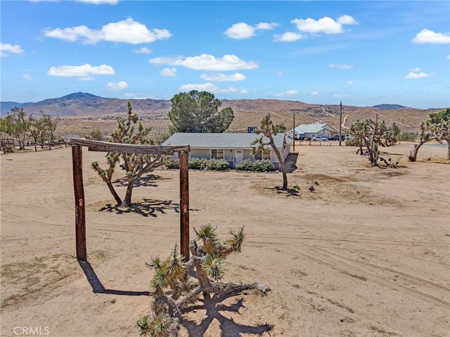 25811 Del Sol, Apple Valley, CA 92308