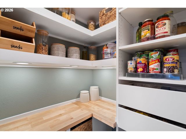 17415 Nw 10TH Pl, Ridgefield, WA 98642