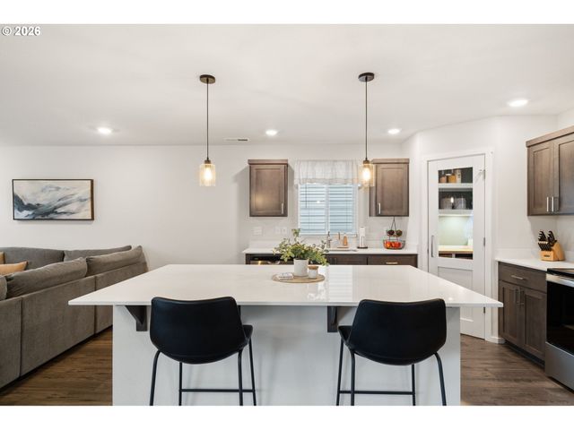 17415 Nw 10TH Pl, Ridgefield, WA 98642