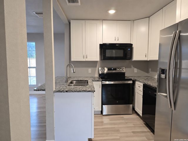 772 4TH ST, Seguin, TX 78155