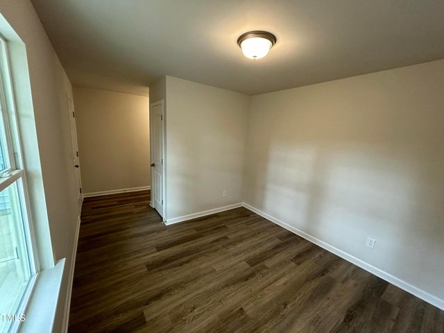107 W Highland Avenue, Kinston, NC 28501