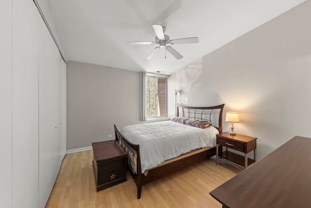 6010 Forest View Road 3A, Lisle, IL 60532