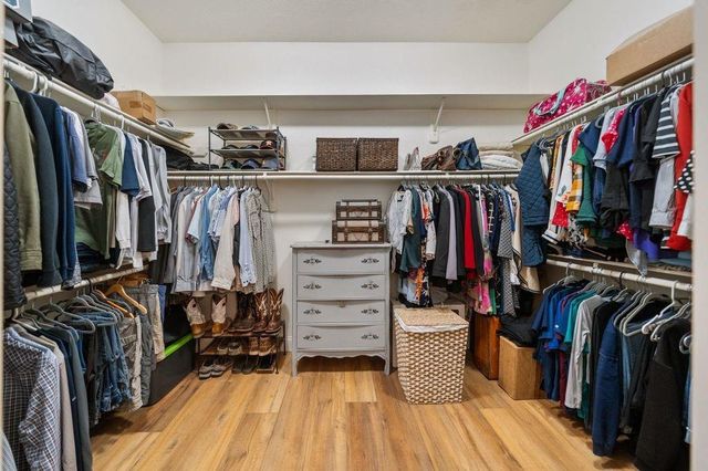 350 Lago Trace Drive, Huffman, TX 77336