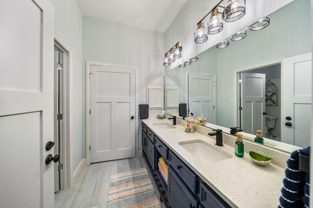 350 Lago Trace Drive, Huffman, TX 77336