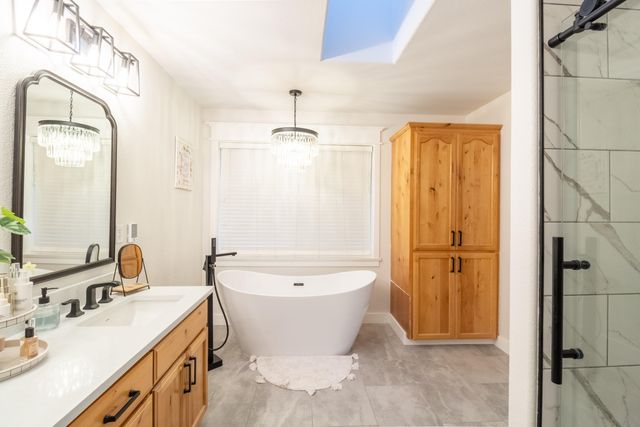 760 Flaming Road, Grants Pass, OR 97526