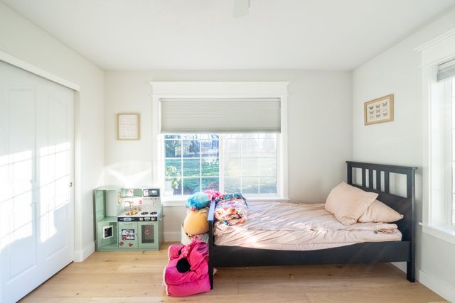 760 Flaming Road, Grants Pass, OR 97526