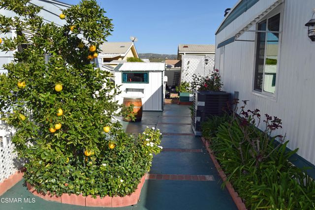 195 Tierra Rejada Road 197, Simi Valley, CA 93065