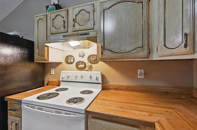 2407 Brookdale Drive, Arlington, TX 76014