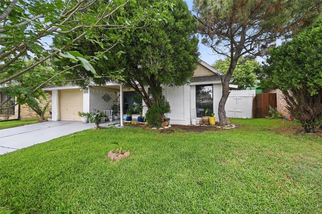 2407 Brookdale Drive, Arlington, TX 76014