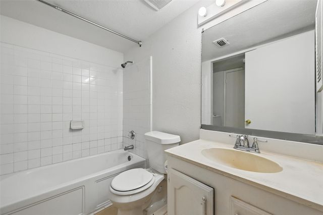 2407 Brookdale Drive, Arlington, TX 76014